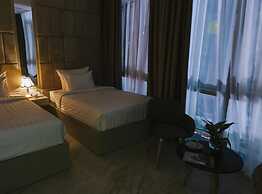 TD Central Hotel & Apartment