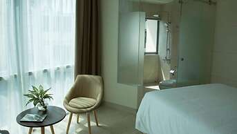 TD Central Hotel & Apartment