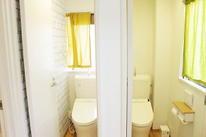 GUESTHOUSE YOURS - Hostel