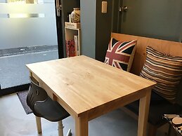 GUESTHOUSE YOURS - Hostel