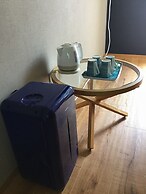 GUESTHOUSE YOURS - Hostel