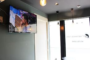 GUESTHOUSE YOURS - Hostel