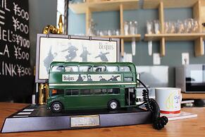 GUESTHOUSE YOURS - Hostel