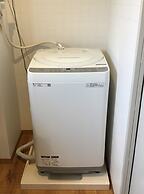 GUESTHOUSE YOURS - Hostel