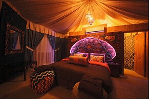 Memories Aicha Luxury Camp