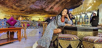 Memories Aicha Luxury Camp