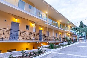 Passas Mare Apartments & Studios