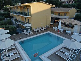 Passas Mare Apartments & Studios