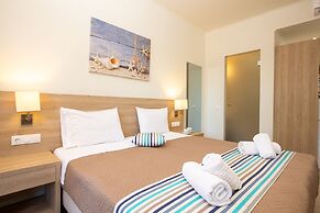 Passas Mare Apartments & Studios