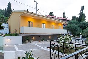 Passas Mare Apartments & Studios