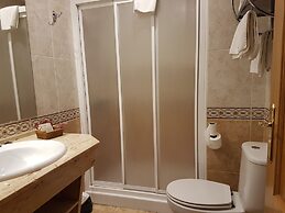 APH Infanta Mercedes