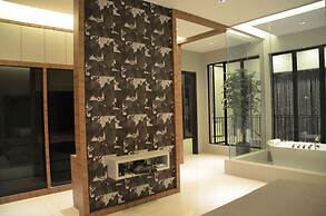 Atlantis Pool Villa Ipoh