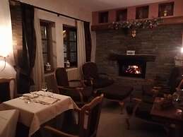 Maison Cly Hotel & Restaurant