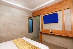 Hotel Karishma Dadar
