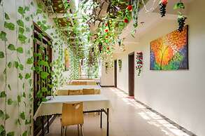 Nanjing Restaurant & Motel