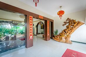 Nanjing Restaurant & Motel
