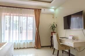 Nanjing Restaurant & Motel
