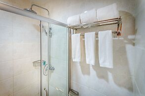 Nanjing Restaurant & Motel