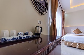 Nanjing Restaurant & Motel