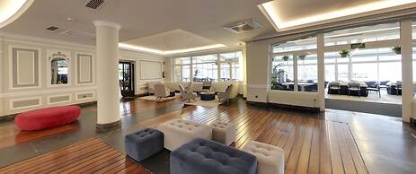 Hotel Silken Palacio Uribarren