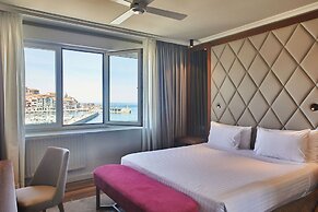 Hotel Silken Palacio Uribarren