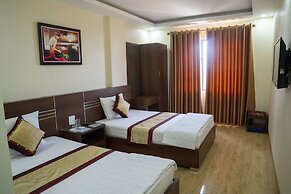 Phuong Trang Ha Long