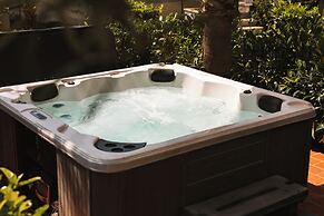 Baia Marticana Residence Hotel