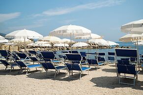 Baia Marticana Residence Hotel