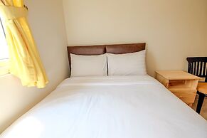 2 Bedrooms at Grand Palace Kemayoran Apartment by Travelio