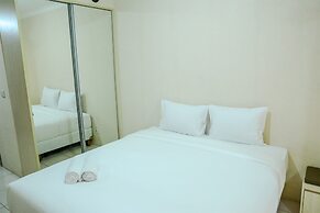 Simply Studio Room at Grand Serpong Apartment By Travelio