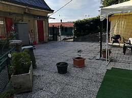 B&B Brunate Kangucavallo