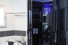 Ferienwohnungen Maarberg Resort