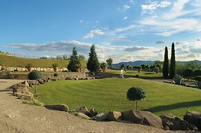 La Piazza di San Donato