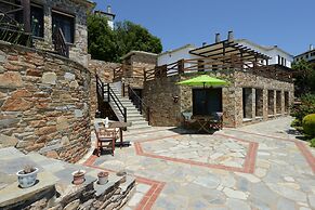 Esperos Suites & Villas