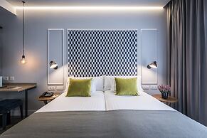 Intelier Victoria Hotel