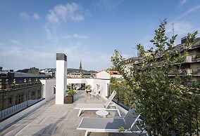 Intelier Victoria Hotel