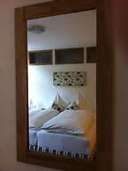 Mosellandhotel im Enderttal Zum Onkel Willi