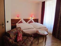 Mosellandhotel im Enderttal Zum Onkel Willi