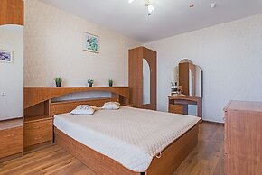 FlatHome24 on Kollontay 5