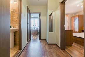 FlatHome24 on Kollontay 5