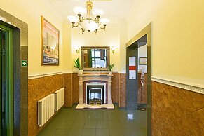 FlatHome24 Fermskoye 32