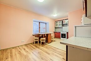 FlatHome24 Fermskoye 32