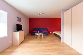 FlatHome24 Fermskoye 32