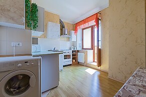 FlatHome24 Fermskoye 32