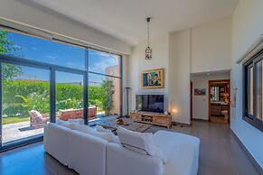 VESTA - Soma Bay Residence