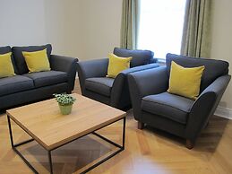 Glenlyn Apartments