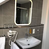 Hotel Select Suites & Aparts