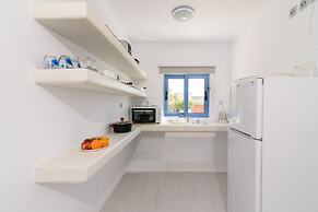 Villa George Santorini