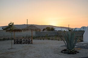 Villa George Santorini