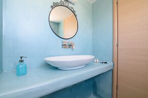 Villa George Santorini